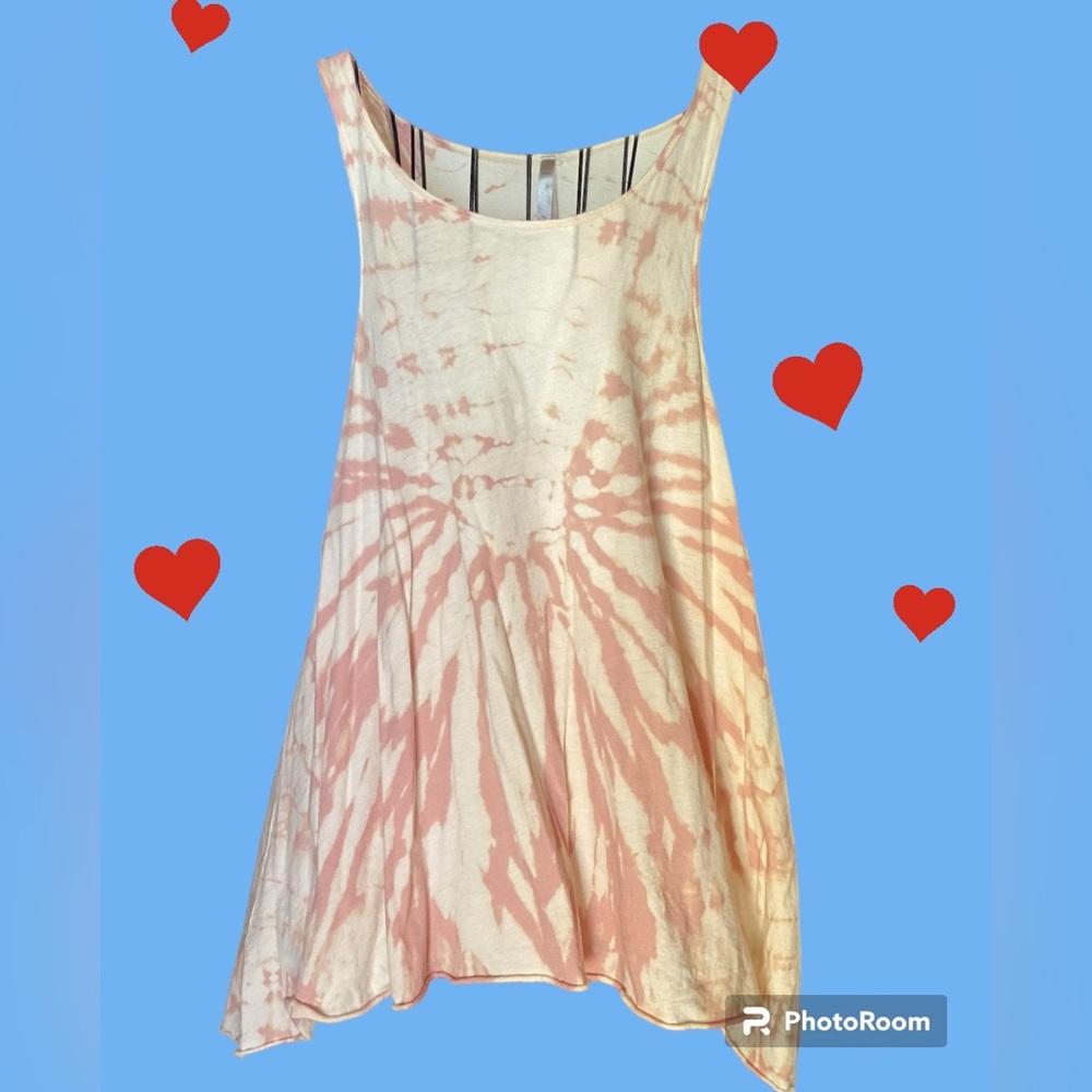 Mono B pink tie dye tank top size Large